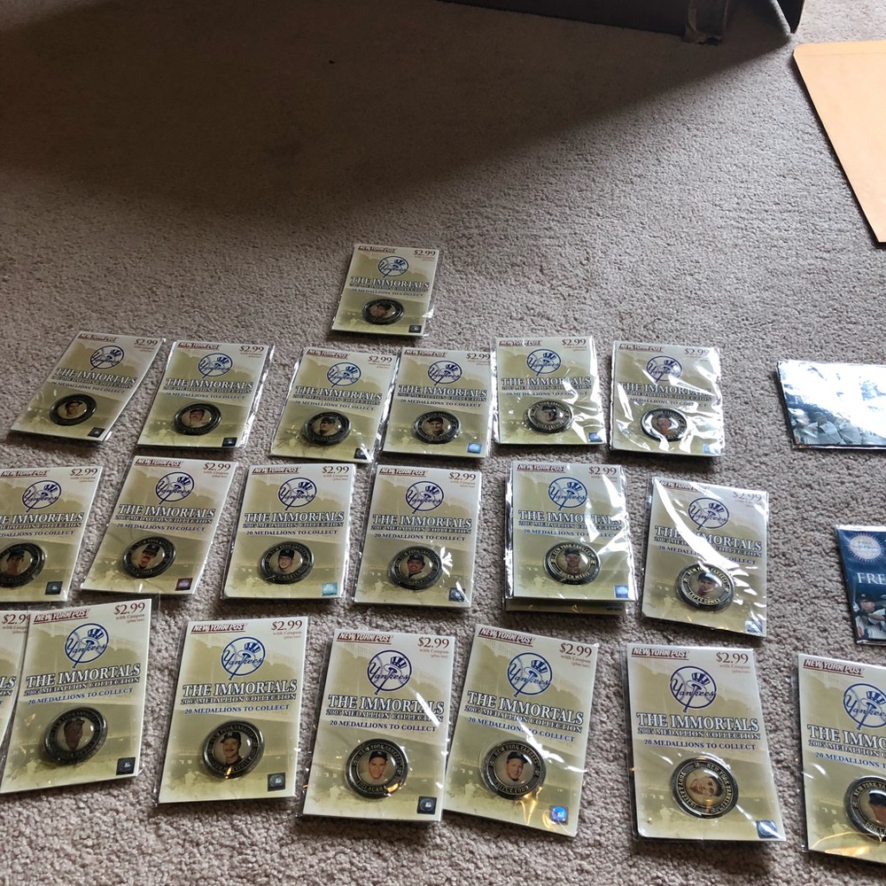 Sweet hard to find 2005 medallion collection